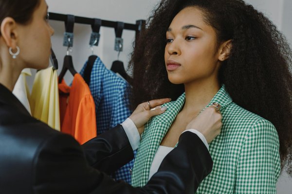 Hoe kun je stress verminderen door middel van mindfulness-oefeningen?